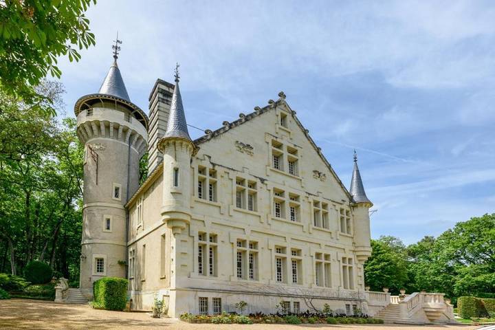 Chambre d’hôte pour 2 personnes, avec jardin à Lencloître