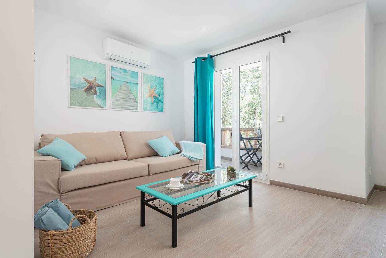 Entire apartment, Canyamel Hideaway: Lakefront Bliss, close to Beach in Canyamel, Capdepera