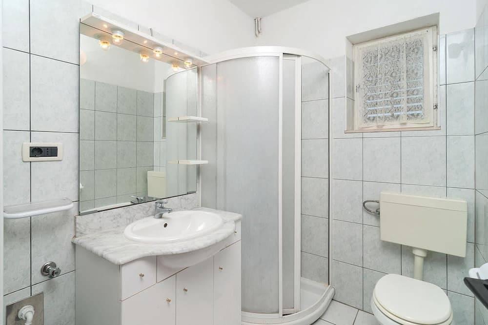 Apartamento entero, Bonito apartamento de 2 habitaciones en Supetar in Supetar, Brac