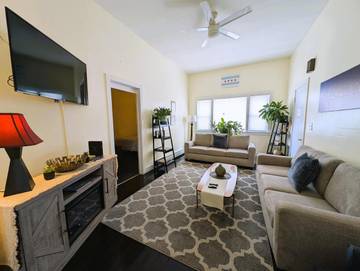 Gîte pour 6 personnes, avec jardin à Chicago