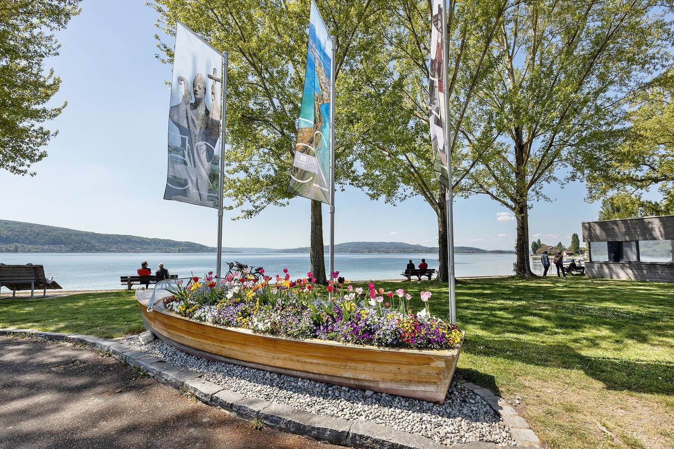 2-Bett Zimmer mit herrlichem Seeblick und Jacuzzi in Reichenau, Untersee