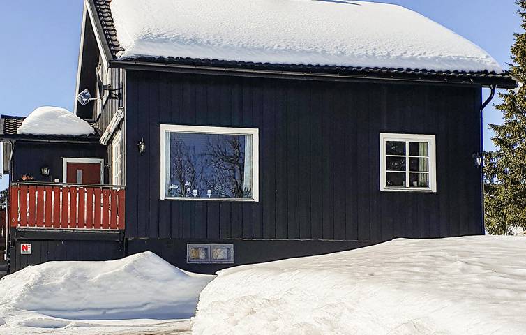 Ferienhaus für 6 Personen mit Terrasse in Sjusjoen, Ringsaker