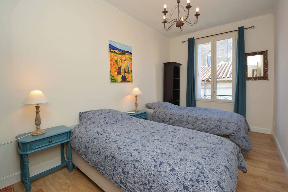 Townhouse near historical center of Tarascon in Tarascon, Arles region