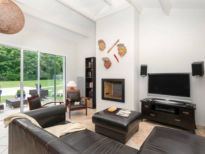 Location de vacances pour 8 personnes, avec jardin ainsi que bassin pour enfant et terrasse à L'Aiguillon-sur-Vie - 2