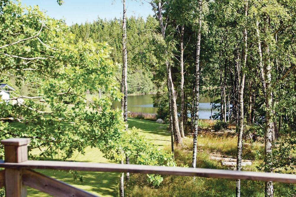 Fantastisk hjem med 3 soverom i. in Valbo-Ryrs distrikt, Norra Västkusten