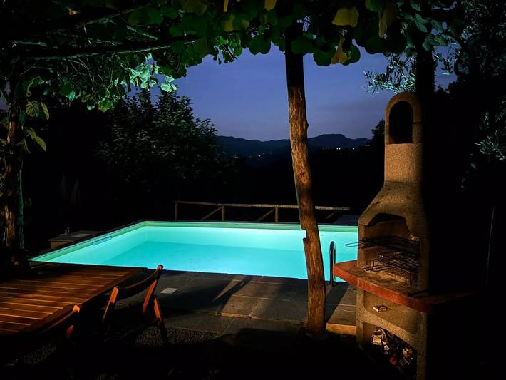 Villa pour 8 personnes, avec jardin et piscine à Bagni di Lucca