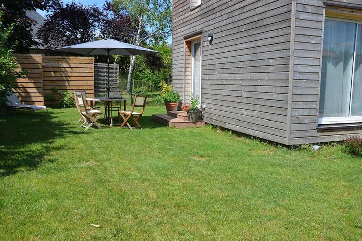 Location de vacances pour 4 personnes, avec jardin et vue à Saint-Denis-en-Val - 4