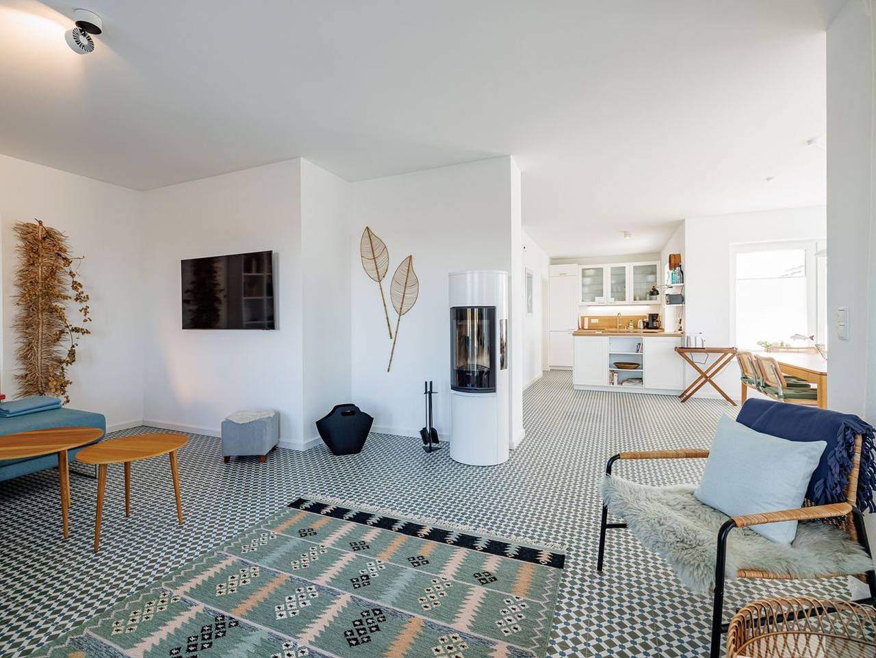Ferienhaus Amrai auf der Insel Rügen - Ferienhaus Amrai – Reetgedeckter Urlaubstraum im Hafendorf Puddemin in Puddemin, Poseritz