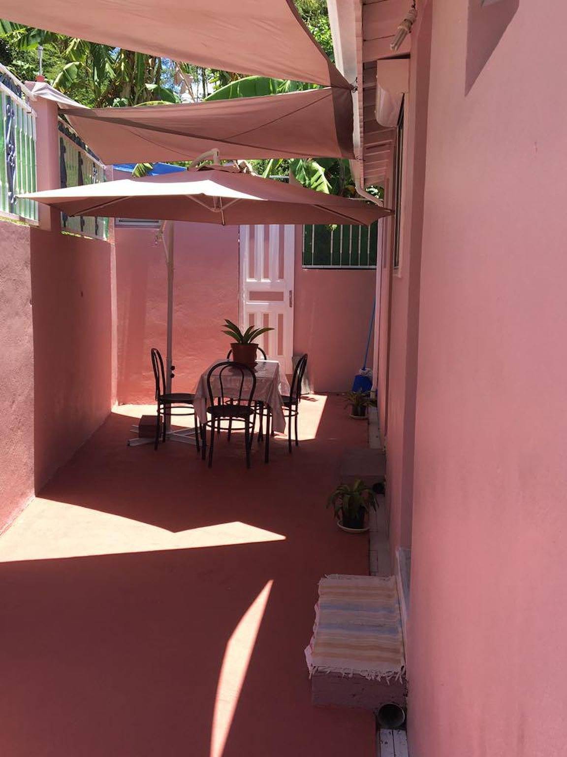 Appartement entier, Appartement charmant à Le Gosier avec jardin, 42 m² in Le Gosier, Guadeloupe