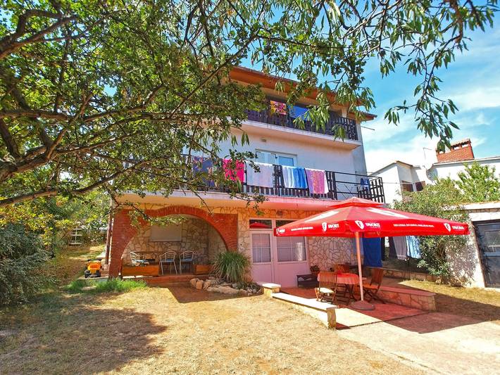 Ferienwohnung für 6 Personen, mit Terrasse, mit Haustier in Premantura