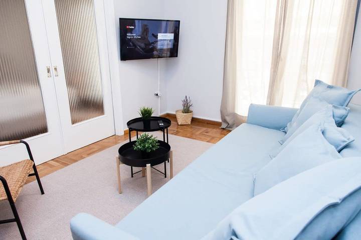 Ferienwohnung für 6 Personen, mit Balkon/Terrasse, kinderfreundlich in Athen - 4