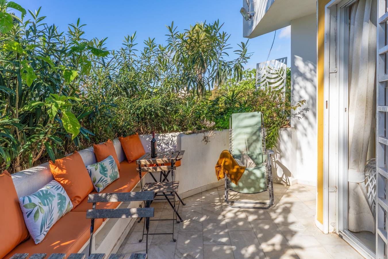 Holiday Townhouse 'Casa 13' with Wi-Fi and Air Conditioning in Carib Playa, Marbella