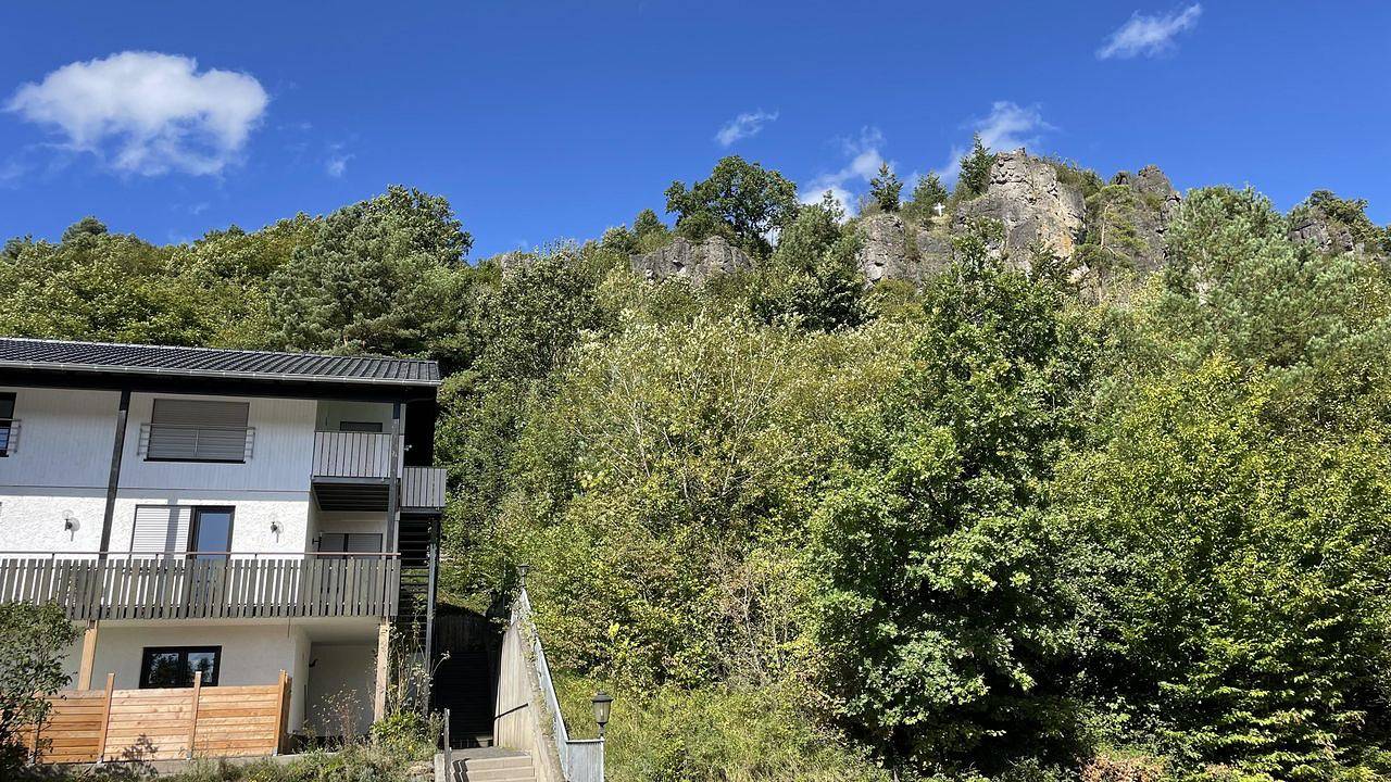 Geheel vakantieappartement, Vakantieappartement voor 5 personen met balkon in Gerolstein, Vulkaan-Eifel