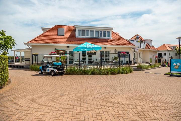 Bungalow für 4 Personen, mit Garten und Terrasse sowie Ausblick und Pool, mit Haustier in Noordwijk - 2