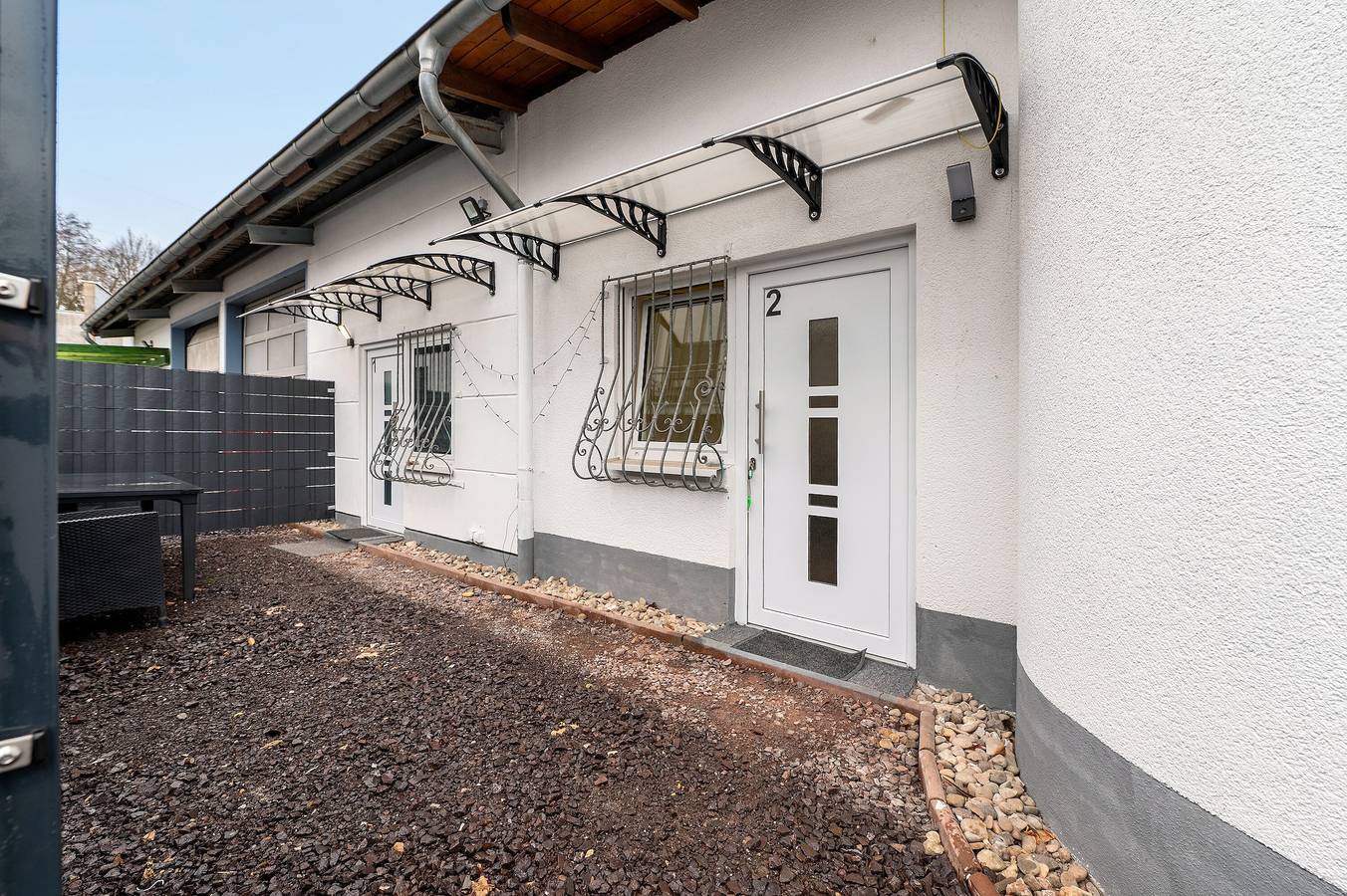 Ganze Wohnung, Ausgestattete und Gemütliche 2 Bett Zimmer in Beckingen in Beckingen, Saargau