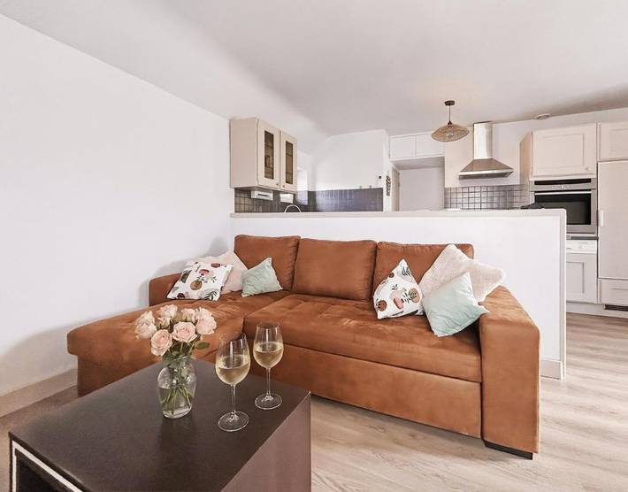 Gîte pour 4 personnes, avec Terrasse et Jardin dans Vimenet