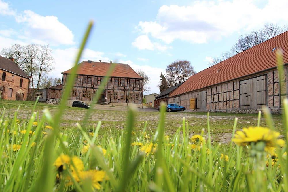 Ganze Wohnung, Lindstedter Gutsstuben - Lindstedter Gutsstuben, Apartment in Gardelegen, Altmark