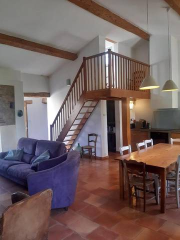 Gîte pour 5 personnes, avec vue sur le lac, animaux acceptés à Caraman