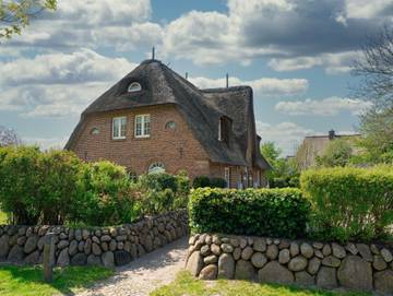 Ferienwohnung für 2 Personen, mit Terrasse und Garten, kinderfreundlich in Keitum