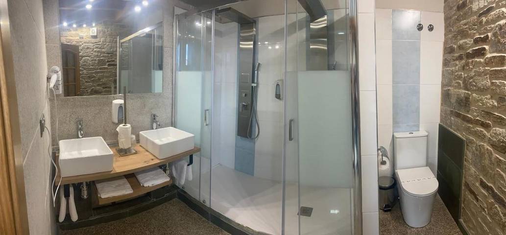 Chalet para 2 personas, con terraza además de jacuzzi y jardín en Costa da Morte - 4