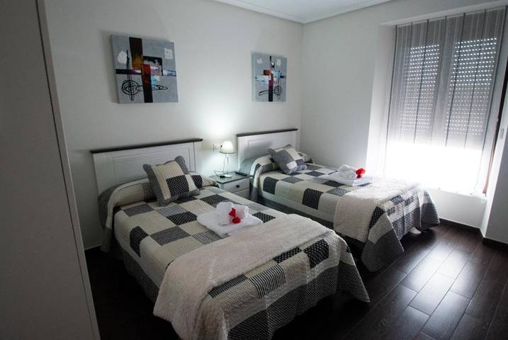 Casa rural con piscina para 10 personas, con Terraza y Jardín además de Piscina y Vistas en Sayago