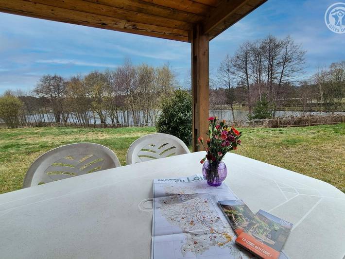 Gîte pour 4 personnes, avec jardin, animaux acceptés à Usson-en-Forez - 2