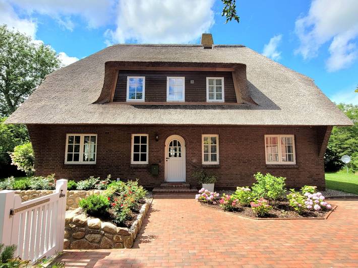 Ferienhaus für 8 Personen, mit Terrasse und Sauna sowie Garten, mit Haustier - 1