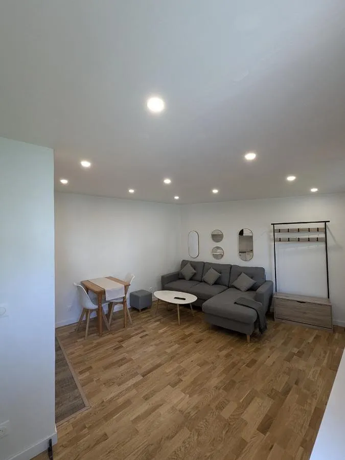 Ferienwohnung für 2 Personen, mit Terrasse und Garten sowie Ausblick - 1