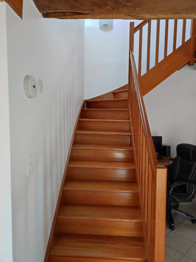 Location de vacances pour 8 personnes, avec jardin ainsi que piscine et jacuzzi à Guer - 4