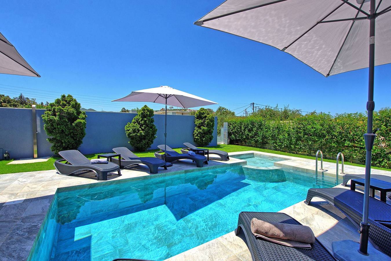 Villa for 10 personer med badebasseng in Agia Marina, Chaniaregionen