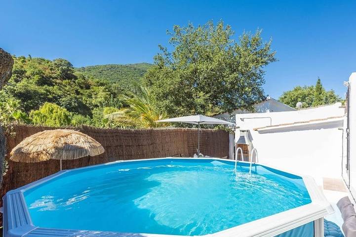 Villa for 6 people, with terrace - 1
