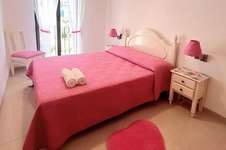 Apartamento entero, Apartamento con terraza y vistas al mar, al lado del Balneario Marina d'Or. in Marina d'Or, Oropesa del Mar