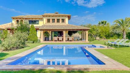 Villa in Pollença, Serra de Tramuntana für 8 