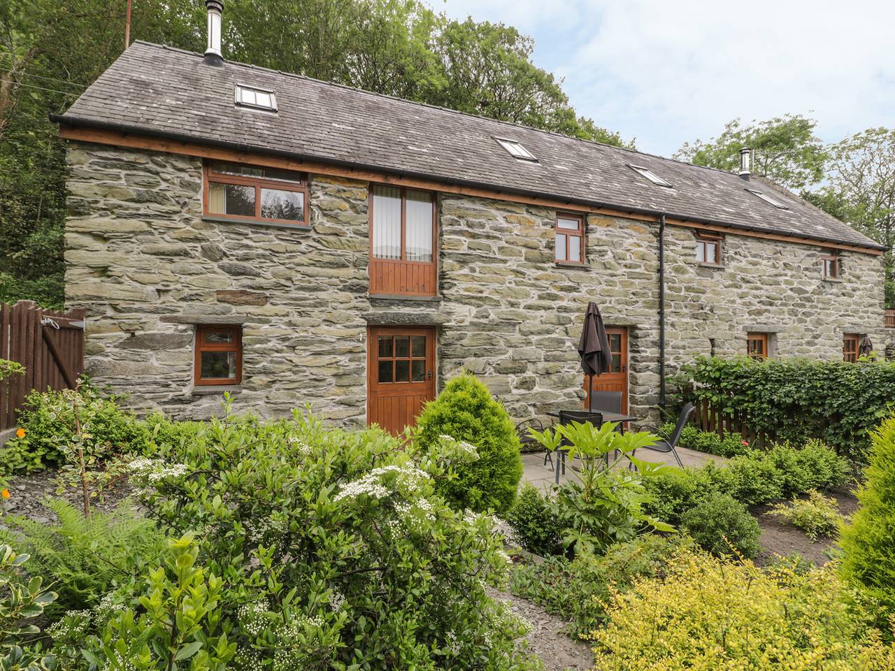 Hendoll Cottage 1 in Snowdonia