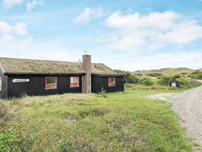 Ferieudlejning for 6 personer, med Terrasse i Henne