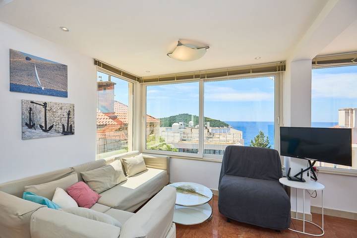 Appartamento vacanze per 4 persone, con Terrazza e Giardino a Grad Dubrovnik