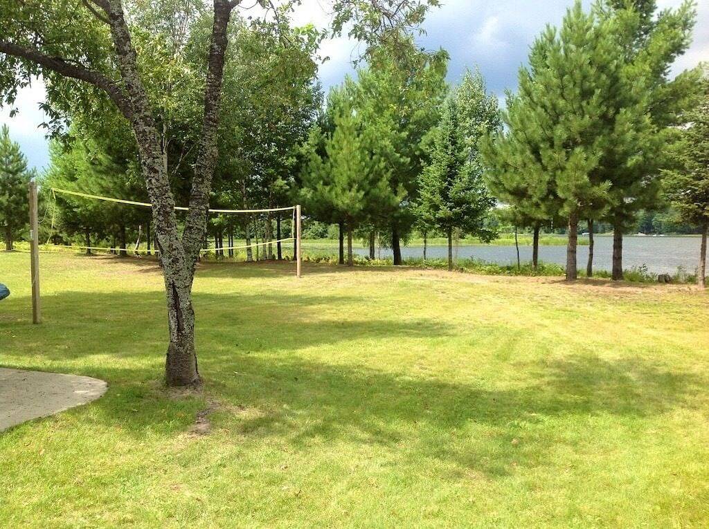 Abgeschiedenes 4Br Haus am Lac Vieux Desert mit 370 Fuß am Seeufer, Privatstrand in Gogebic County