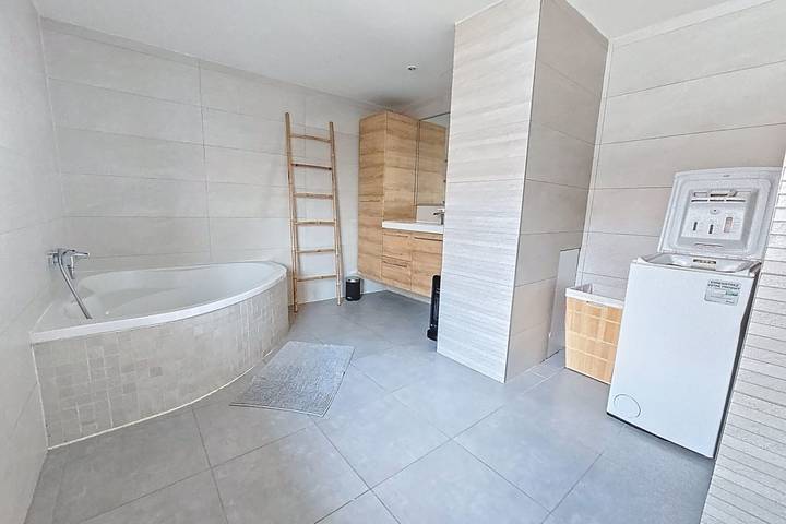 Ferienhaus für 7 Personen, mit Garten und Terrasse sowie Pool in Grand Est - 4