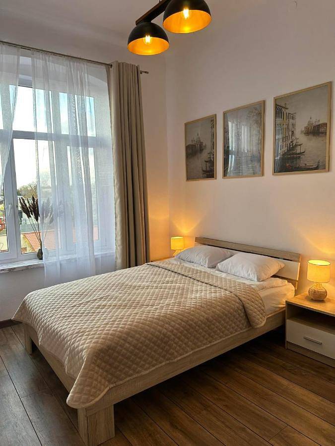 Cały apartament, Apartament Piaskowy Kołłątaja in Tomaszów Mazowiecki, Województwo łódzkie
