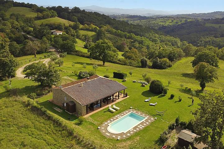 Villa pour 6 personnes, avec terrasse et piscine en Toscane - 2