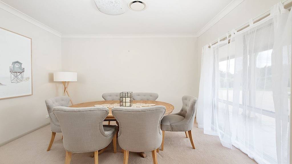 Coast and Country Estate - 15m Heated Pool and Minutes to Beach in Hunter Valley