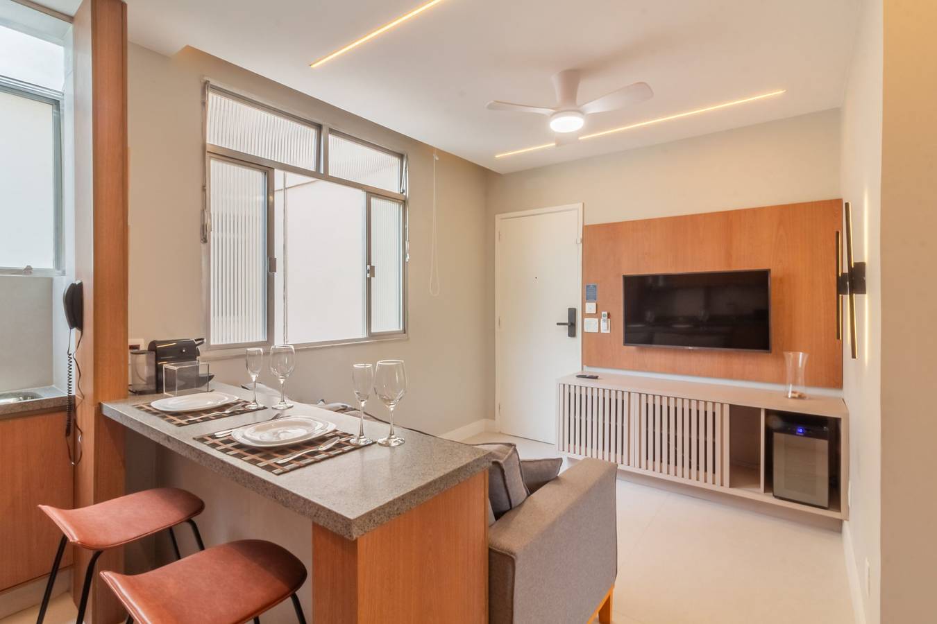 Ganze Wohnung, 5 minutes from Copacabana Beach | Br1105 in Copacabana, Rio de Janeiro