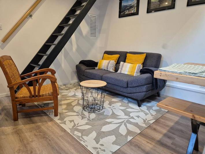 Gîte pour 4 personnes, avec terrasse et vue à Villedieu-les-Poêles - 2