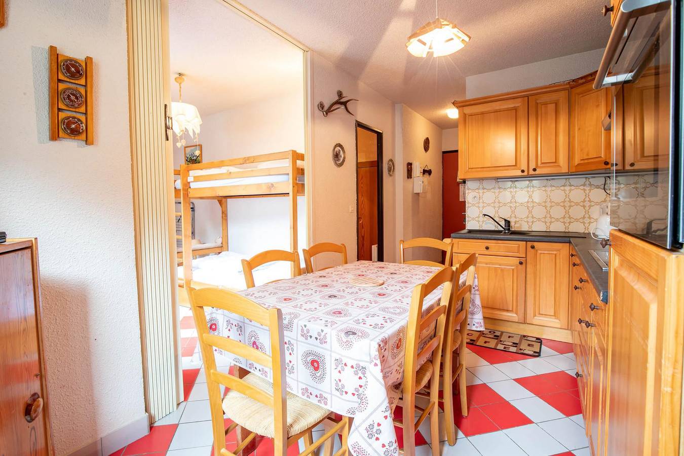 Apartamento entero, Résidence les Airelles - Apartamento cabina 2 piezas para 4 personas (Ai26Hd) in La Norma, Villarodin-Bourget