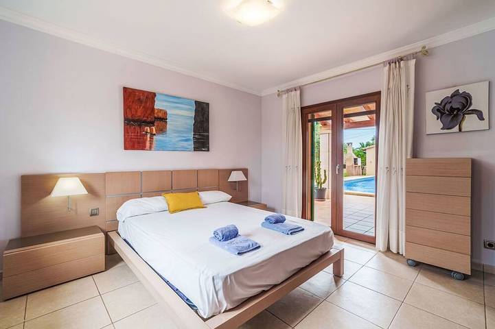 Finca für 6 Personen, mit Pool und Garten in Calas de Mallorca - 3