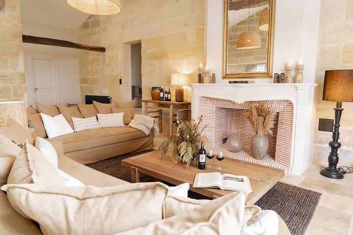 Location de vacances pour 10 personnes, avec sauna ainsi que jacuzzi et jardin à Néac