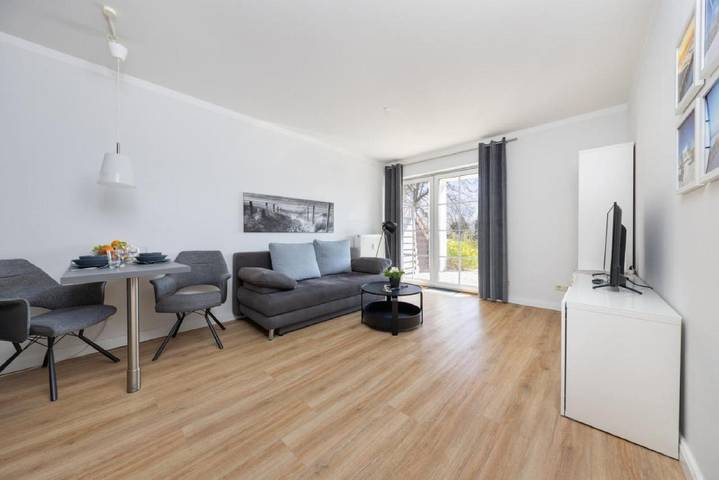Ferienwohnung für 2 Personen, mit Garten und Ausblick in Hohe Düne (Warnemünde)