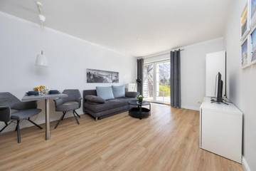 Ferienwohnung für 2 Personen, mit Ausblick und Garten in Hohe Düne (Warnemünde)