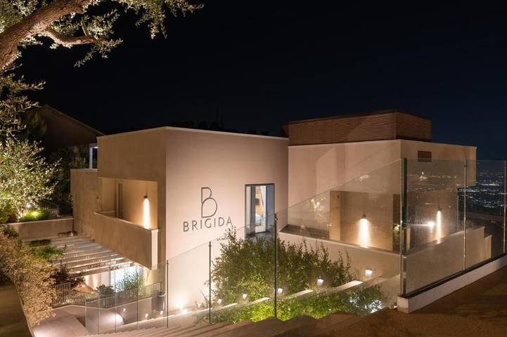 Alojamiento y desayuno para 2 personas, con jardín además de piscina y jacuzzi, Familias con niños - 1