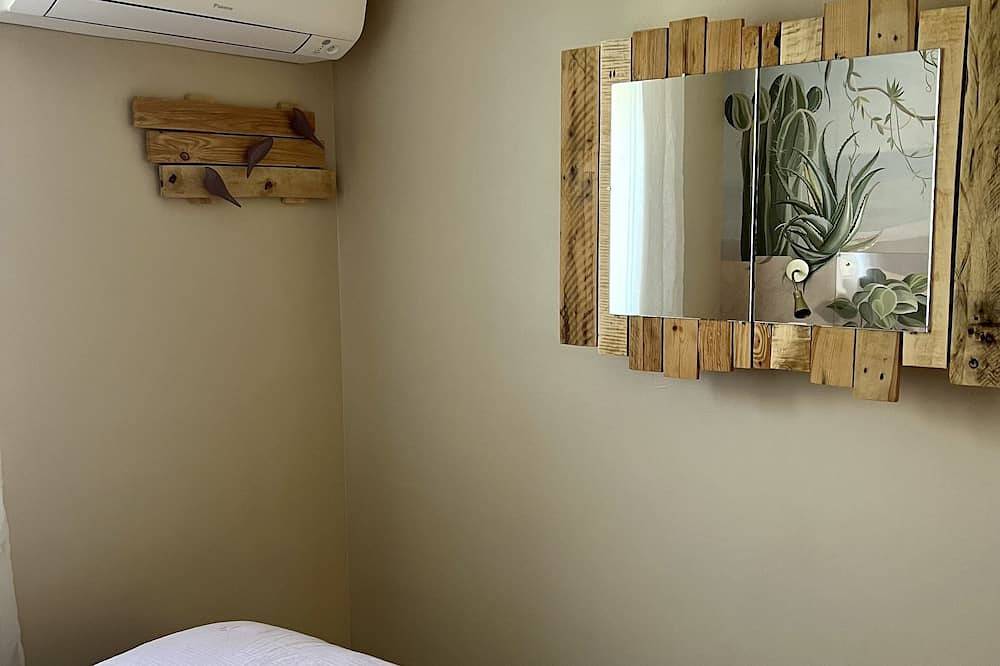 Villa dans résidence avec piscine, tennis et direct à la plage en Corse in Prunete, Cervione